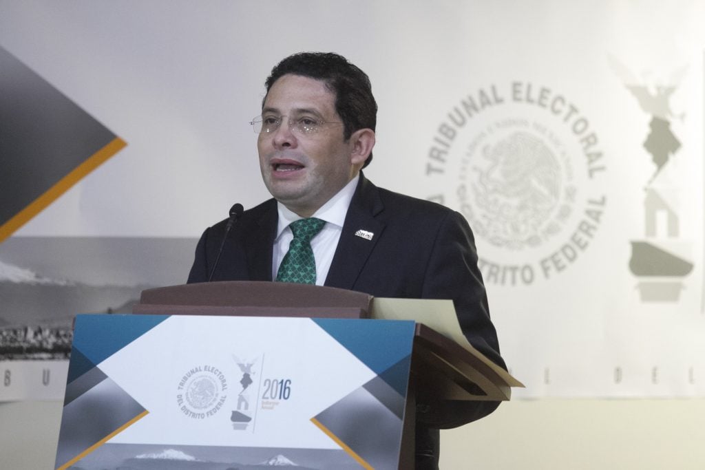 Armando Hernández Cruz, magistrado presidente del Tribunal Electoral del Distrito Federal. CUARTOSCURO.