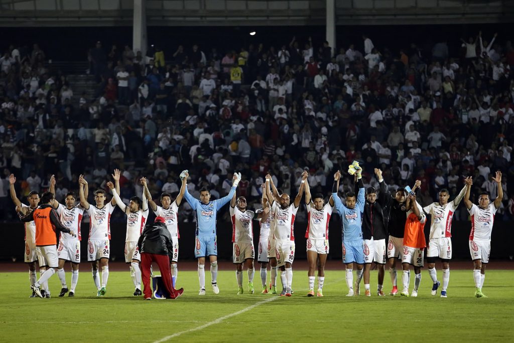 Lobos BUAP. Foto: Cuartoscuro