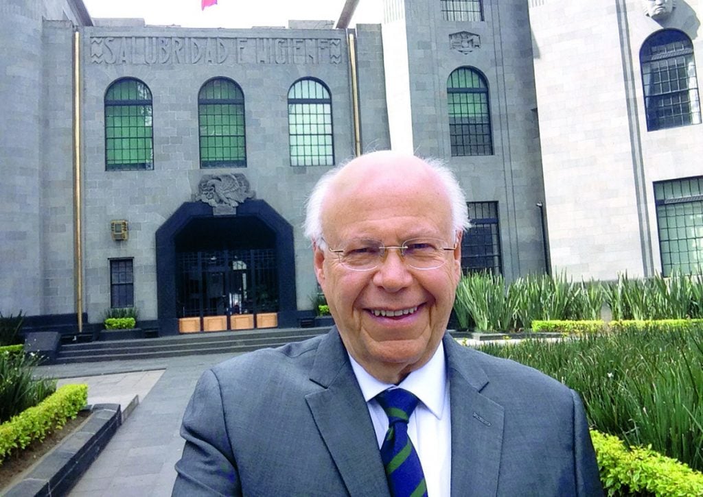 SELFIE: JOSÉ NARRO