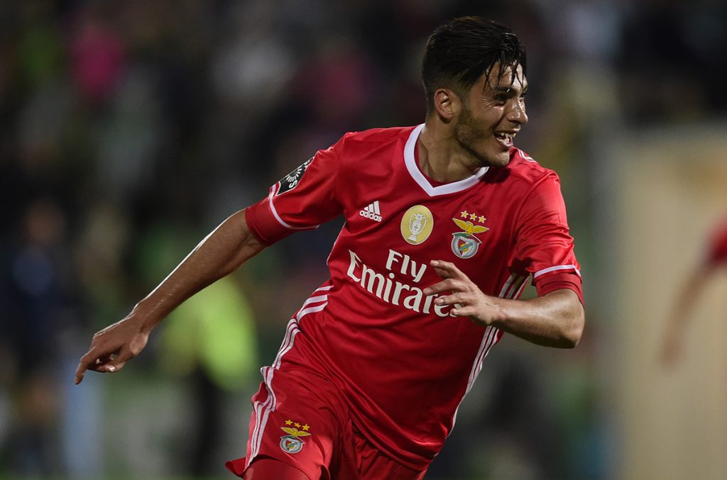 FOTO AFP. El delantero mexicano marcó importante gol la jornada anterior