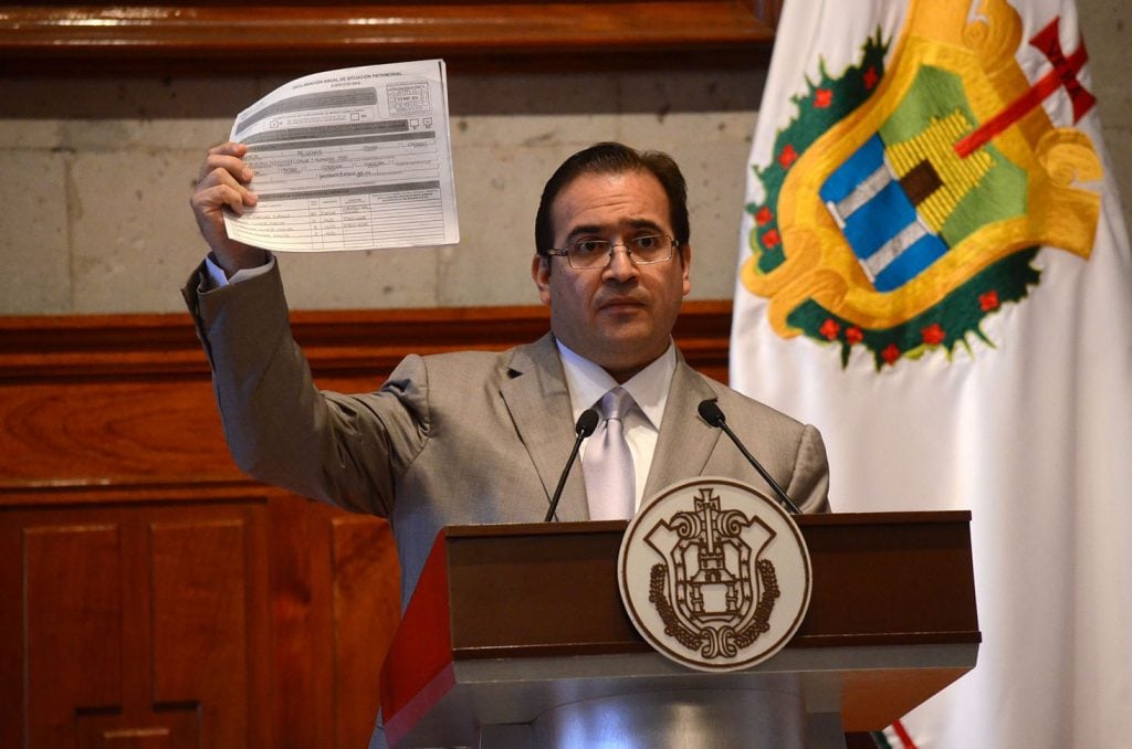 Sólo en un año, 2015,
el quebranto supera los 19 mil mdp; suma 14 denuncias en Veracruz.
FOTO: CUARTOSCURO