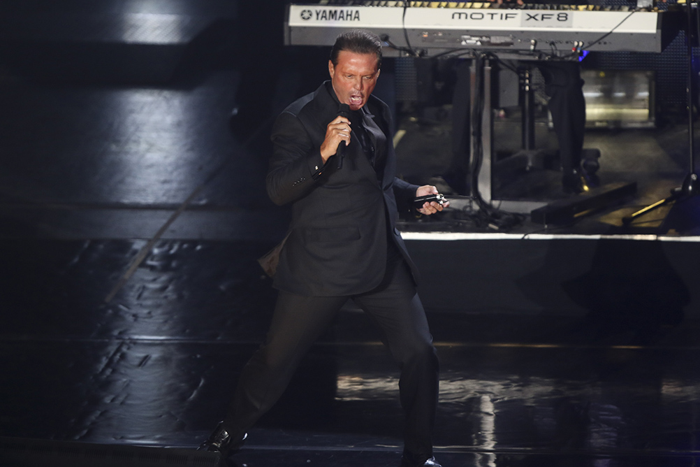 Luis Miguel fue detenido este martes en Los Ángeles, California, dos semanas después de que se emitiera una orden de arresto en su contra. FOTO /CUARTOSCURO