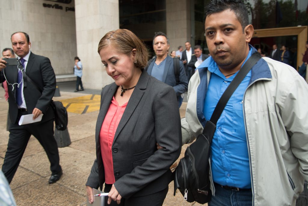 ofreció una conferencia de prensa donde argumentó su inocencia en los videos que se mostraron hace unas semanas donde se ve a la diputada recibiendo 500 mil pesos, supuestamente para entregar a Andrés Manuel López Obrador.
FOTO: TERCERO DÍAZ /CUARTOSCURO.COM