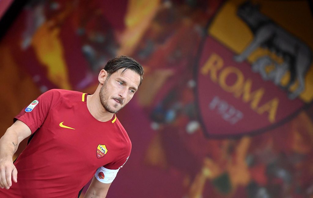 FOTO EFE. La Roma le ofreció un contrato por seis años como directivo.