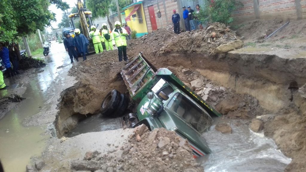 FOTOS: Tres muertos y graves afectaciones en Oaxaca por ‘Beatriz’