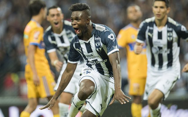 Rayados del Monterrey venció 2-0 a su odiado rival Tigres para reafirmar el liderato general del Apertura