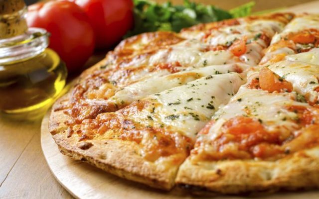 #DomingoDeSolteros Pizza casera