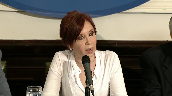 Orden de detención, viola Estado de derecho: Cristina Fernández