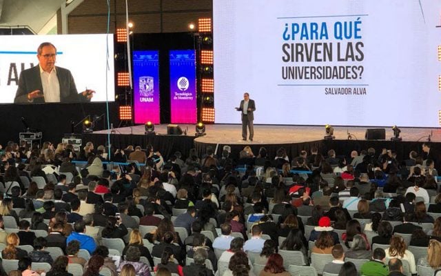 Jóvenes, solución a los problemas de México: Tec de Monterrey