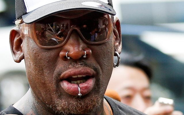 El ex astro de la NBA, Dennis Rodman, ingresó a centro de rehabilitación por alcoholismo, luego de ser arrestado por conducir en estado de ebriedad