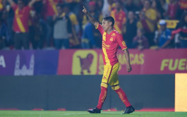 Con solitario gol del peruano Raúl Ruidíaz, Monarcas Morelia se presentó con éxito en casa al vencer 1-0 al Puebla