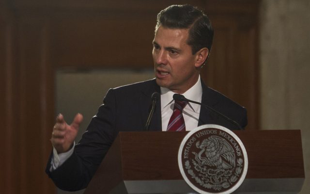 El Presidente de México, Enrique Peña Nieto, felicitó al DIF por 41 años de ser el organismo de asistencia social más importante del país.