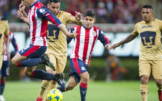 José Antonio Meade y Jorge Vergara apuestan previo al Pumas-Chivas