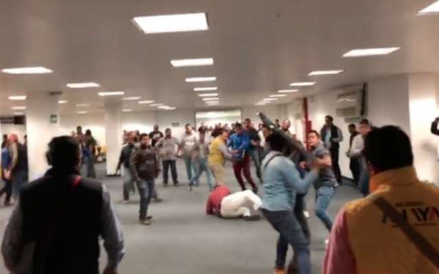 VIDEO: Circulan en redes imágenes de pelea en Consejo del PRD