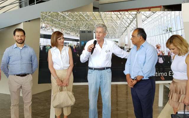 Acapulco se transforma para atraer más turismo: Astudillo