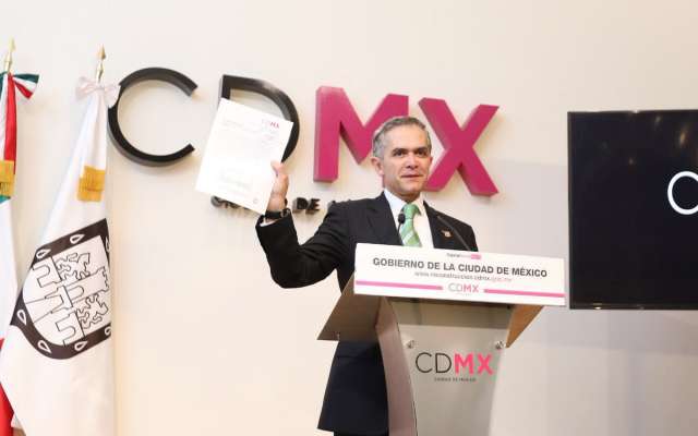 Palomea el INE candidaturas de Gómez Urrutia, Mancera y Ximena Puente