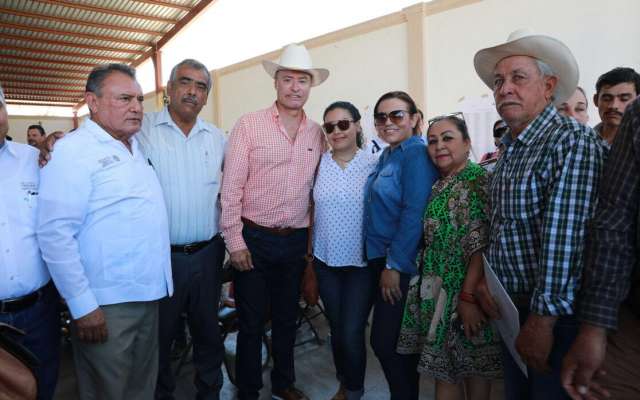 Compromete Quirino Ordaz la entrega de 40 mil títulos de propiedad en 2018
