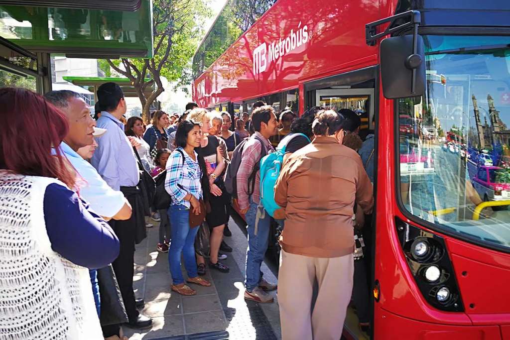 Ahora, manifestación afecta operación de L7 del Metrobús Ahora, manifestación afecta operación de L7 del Metrobús
