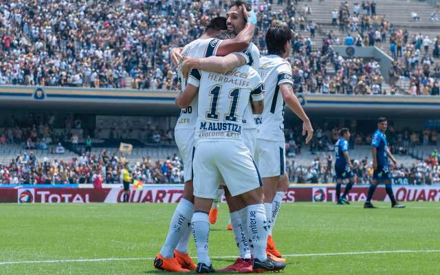 Pumas continúa en la pelea; ganan 4-2 a Puebla