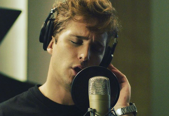 Diego Boneta spoilea el último capítulo de #LuisMiguelLaSerie