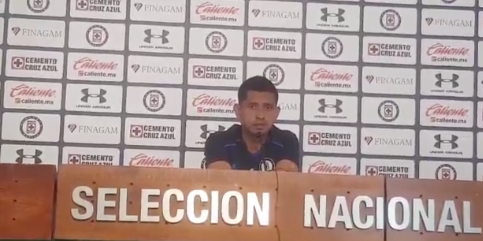 Elías Hernández: Para borrar burlas sobre Cruz Azul se necesita ganar el título