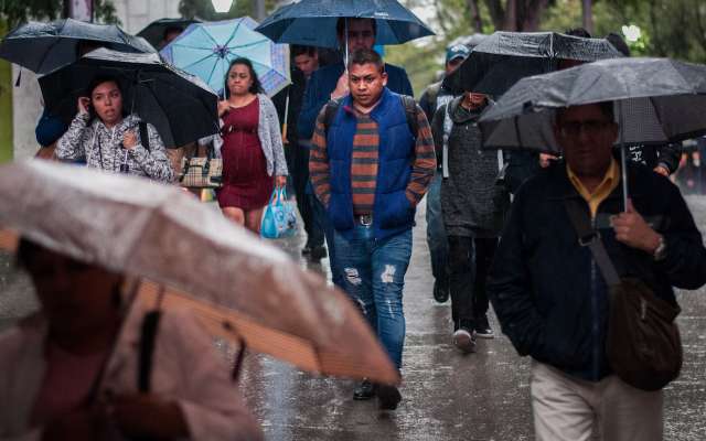 Alerta amarilla por lluvias al sur de la CDMX.
FOTO: DIEGO SIMÓN SÁNCHEZ /CUARTOSCURO.COM