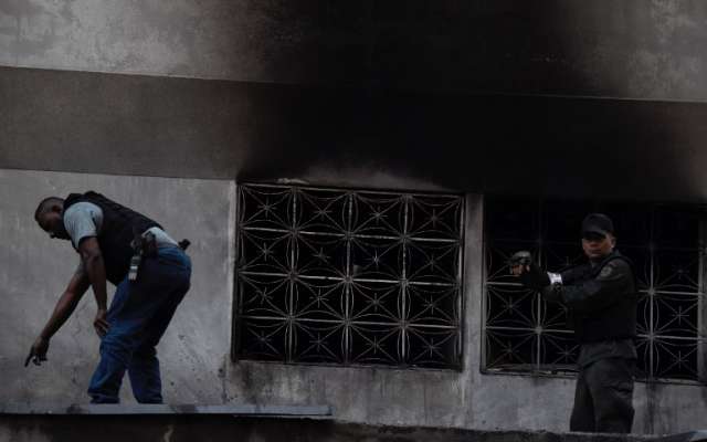 Las detonaciones ocurrieron durante el acto de conmemoración por la Guardia Nacional Boliviariana. FOTO: AFP