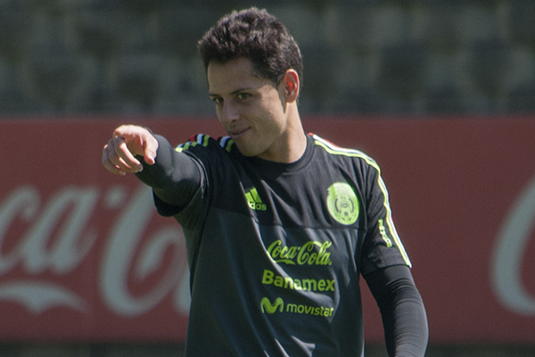 El futbolista mexicano está enfermo. FOTO: CUARTOSCURO