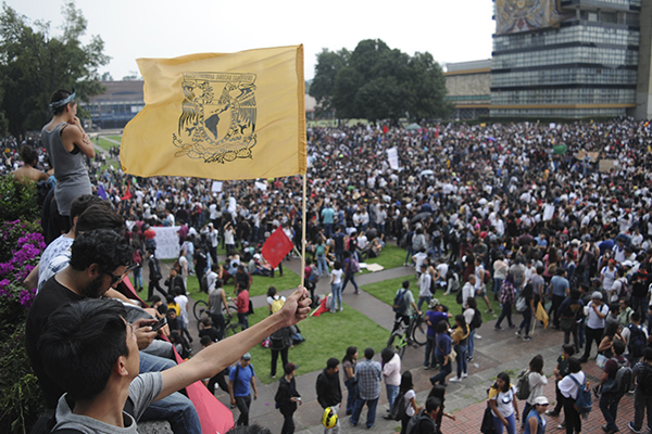 De 10 donadores, solo fueron aceptados dos. FOTO: CUARTOSCURO
