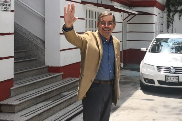 AMLO se reunirá con los padres de los normalistas. FOTO: ESPECIAL