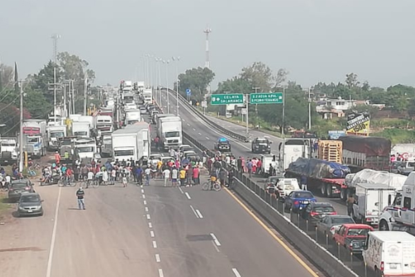 Resultado de imagen para bloqueo carretera