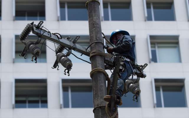 Se analizarán la próxima semana la fórmula ajustada para calcular el cobro de las tarifas eléctricas. Foto: Cuartoscuro