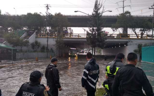 Alerta: Picacho Ajusco y Periférico Sur, zonas afectadas por lluvias en CDMX. Foto: Especial.