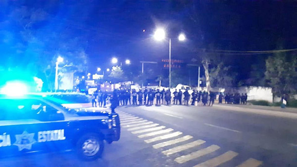 Escuelas públicas y privadas de diferentes niveles anunciaron la suspensión de clases. FOTO: @alvaros68051598