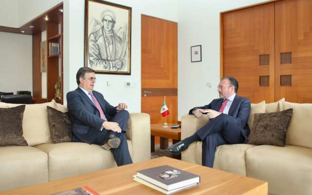 El diálogo fue en torno a la condición actual y funcionamiento de la SRE