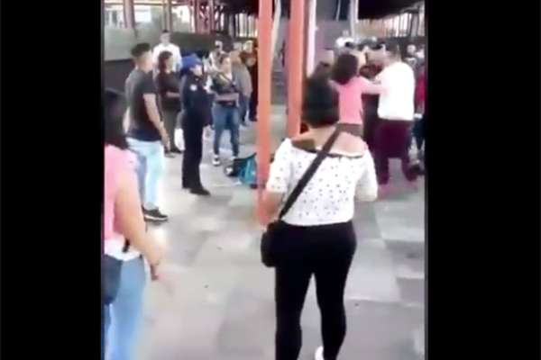 Hasta el momento se desconocen los motivos de la pelea entre los presuntos vagoneros. FOTO: ESPECIAL