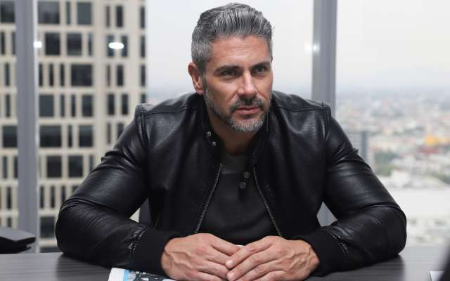 El actor invita al público a preocuparse más por su salud física. Foto: Victor Gahbler