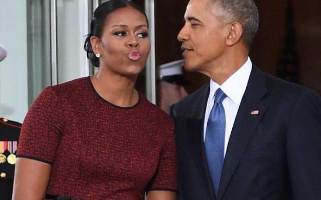 Barack Obama escribió un tuit y encendió las redes sociales con amor. Foto: AP