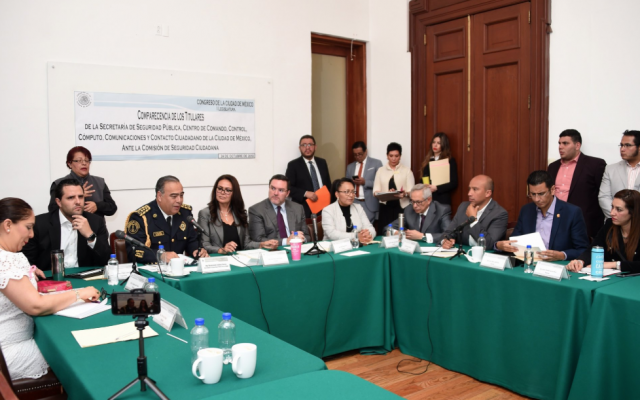 Presume Collins modelo asumido. Foto: @Congreso_CdMex