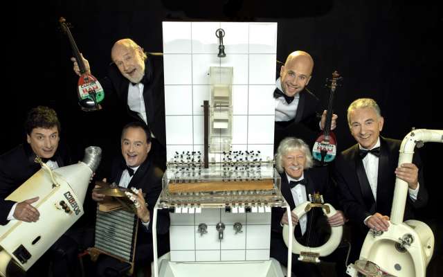 GRUPO MUSICAL. Seis generaciones de
músicos han pasado por Les Luthiers. Foto: Cortesía