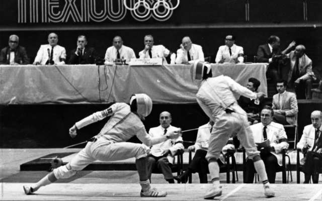 SORPRESA. Roldán fue la primera mujer azteca en ganar una presea en México 68. Foto: Especial