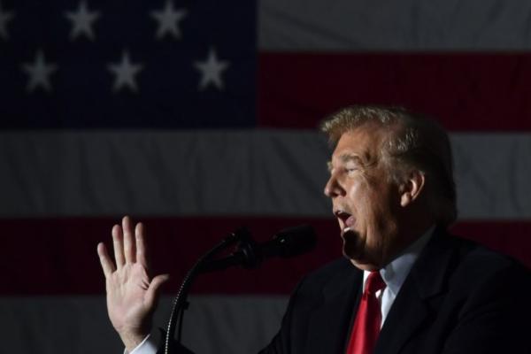 Trump dijo que las Fake News están haciendo todo lo que está en su poder para culparlo por la división y odio que ha existido por mucho tiempo en EU. Foto: Archivo | AFP