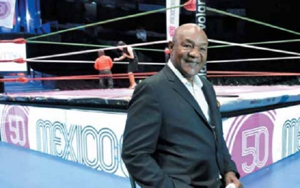 CAMPEÓN George Foreman regresó a nuestra
ciudad tras lograr el
despegue de su carrera
en el mundo del pugilismo.
Foto: Especial