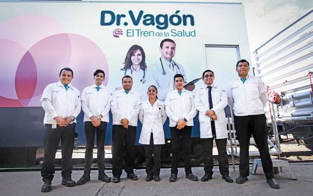 Tiene 60 años y recorrió 65 km para ver al médico. Foto: Karen Bravo.