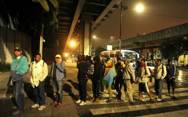 La reubicación, dijo, se debe a que el albergue tiene capacidad para 6 mil personas y ahora está apenas al 10 por ciento