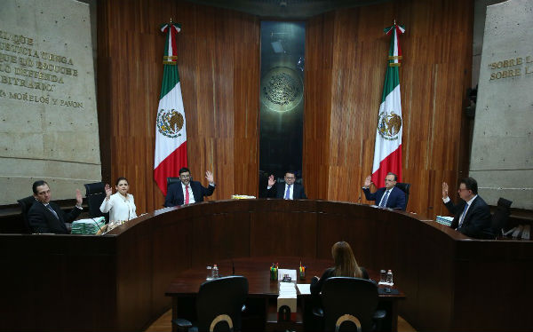 Los magistrados también desestimaron los agravios que señalaban que la declaración de pérdida de registro atenta contra el sistema democrático y el pluralismo político
Foto: Especial