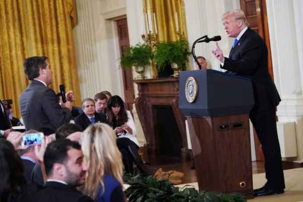 Las preguntas de Acosta sobre los inmigrantes, desataron el enojo de Trump. Foto: Archivo | Cuartoscuro