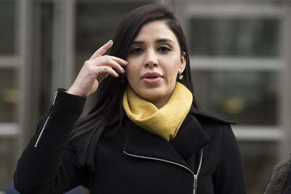 El gobierno se había quejado de que Coronel, una exreina de belleza de 29 años que acude cada día al juicio, fue filmada el 19 de noviembre usando un teléfono en la corte.
FOTO: AFP