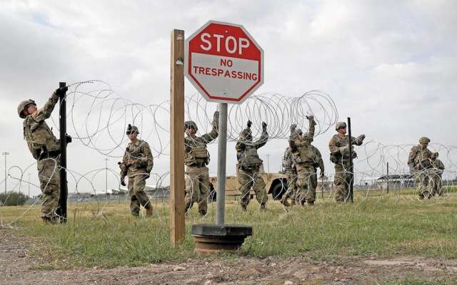 Tropas de Estados Unidos aseguran la frontera entre México y Texas
