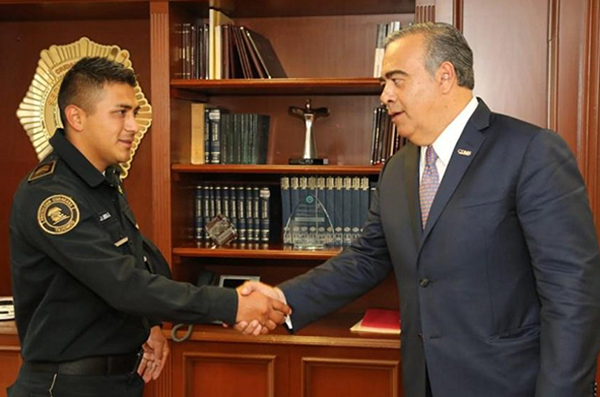 El encuentro con el jefe de la policía de la CDMX, se llevó a cabo en el edificio sede de la dependencia